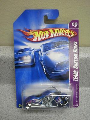 HOT WHEELS- SCORCHIN' SCOOTER- TEAM:CUSTOM BIKES- NO.03- NEW ON CARD- L15