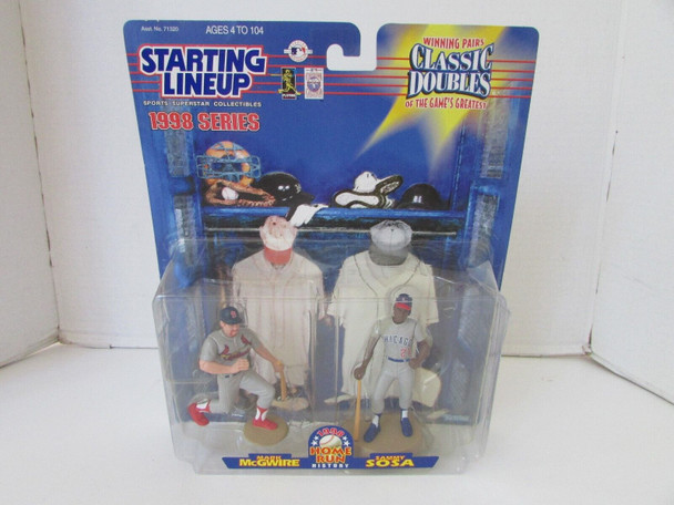 KENNER STARTING LINEUP 71320 CLASSIC DOUBLES ACTION FIGURES SOSA & MCGWIRE  L107