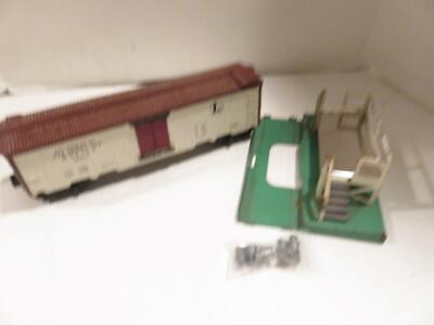 LIONEL TRAINS  POST-WAR 3662 'O' GAUGE OPER. MILK CAR- FAIR- WORKS FINE -M49