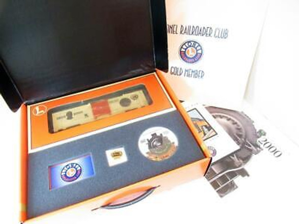 LIONEL  2000 RAILROADER CLUB GOLD MEMBER KIT W/BOXCAR - NEW- W3