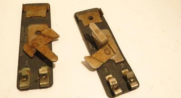 LIONEL PART - PRE-WAR UTC LOCK-ONS - TWO PIECES- FAIR- H23