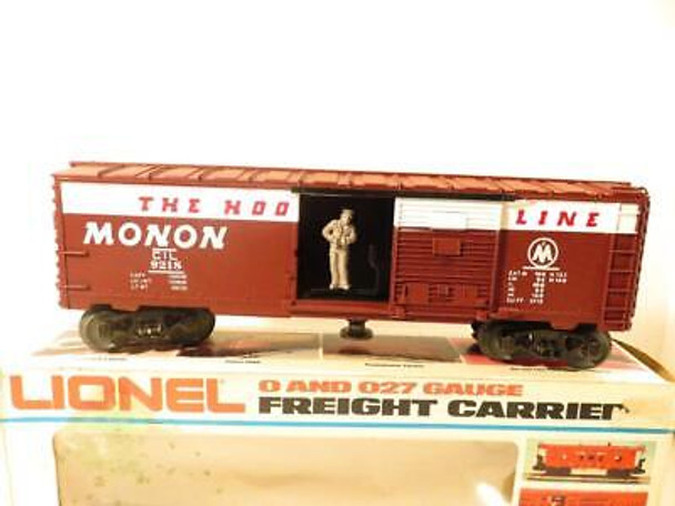 LIONELTRAINS - 9218 OPERATING MONON MAIL BOXCAR- NEW- H1C