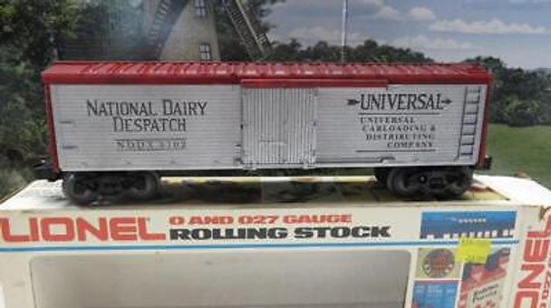LIONEL TRAINS - 5702 NATIONAL DAIRY DESPATCH REEFER CAR- 0/027- NEW - S17