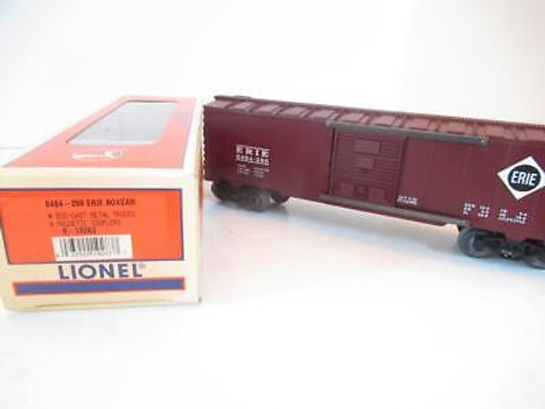 LIONEL 19283 - 6464-296 ERIE BOXCAR - D/C TRUCKS- 0/027- NEW - S17