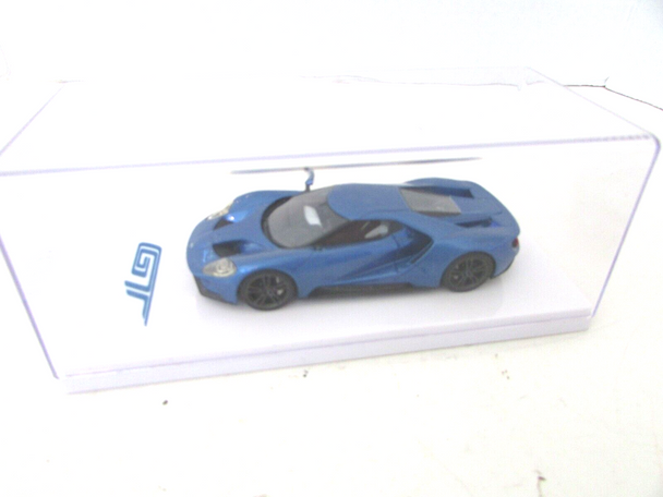 Ford Performance GT Show Car Blue  in Case 1/43   Lot-dj