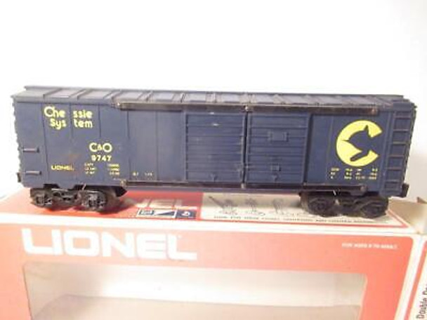 LIONEL MPC  TRAINS- 9747 CHESSIE DOUBLE DOOR BOXCAR- 0/027 SCALE - EXC.- H1C