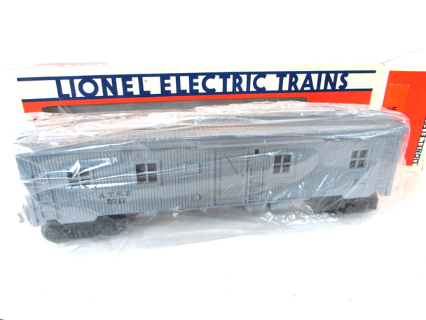 Lionel Trains 6-5717 Santa Fe Bunk Car New H1B