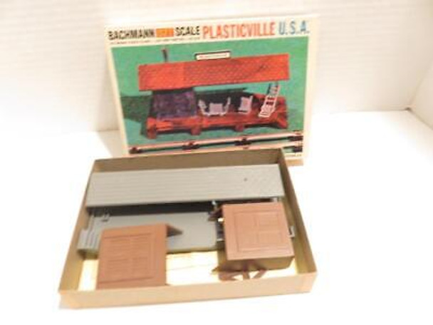 PLASTICVILLE BACHMANN 1817 LOADING PLATFORM KIT- 0/027- COMPLETE -BXD - B7