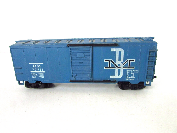HO Tyco Boston & Maine Blue Boxcar #77711 Blue Sliding Doors  E4