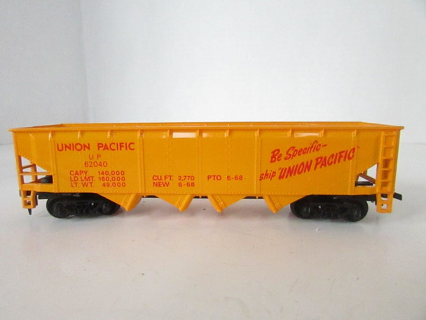 HO Tyco Union Pacific 62040 Hopper Car Yellow  E4