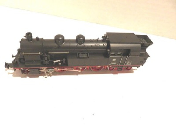 HO TRAINS VINTAGE LILIPUT 107-50 EUROPEAN STEAM LOCO - NEEDS SERVICE- S31CC