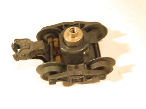 LIONEL PART - ORIGINAL POST-WAR FREIGHT CAR TRUCK- WBUSHING & COUPLER - EXC-SR36