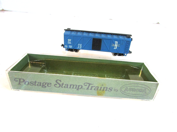 Aurora Postage Stamp N Scale Train 4880 Boston & Main Box Car E5