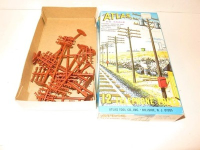 ATLAS HO #775 - BOX OF TWELVE TELEPHONE POLES- NEW - M21