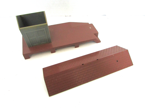 Bachmann Plasticville O/S Loading Platform Incomplete Roof Platform Shed Only PR