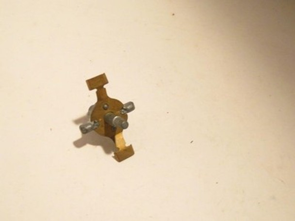 LIONEL POST-WAR PART ORIGINAL 1044-61 TRANSFORMER SWITCH SHAFT ASSEMBLY-NEW-SR50