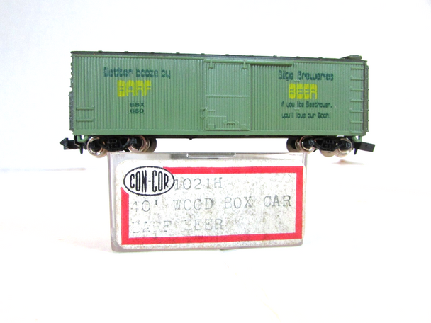 Con-Cor 1021H N Scale Train 40' Wood Box Car Barf Beer Green E5