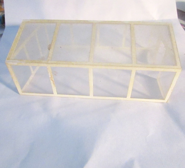 HO Scale Greenhouse Part Clear with white ribs  PR