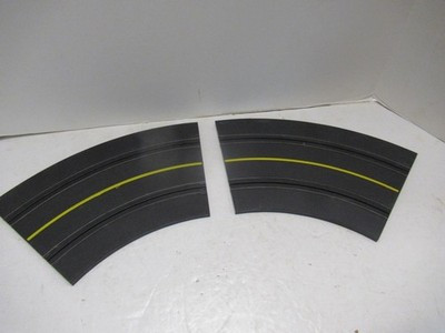LIONEL POST-WAR ROAD RACE 1/32ND #5107- 45 DEGREE CURVE TRACKS(2) - HB7