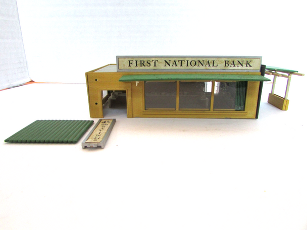 Bachmann Plasticville HO First National Bank HO Building kit Incomplete  PR