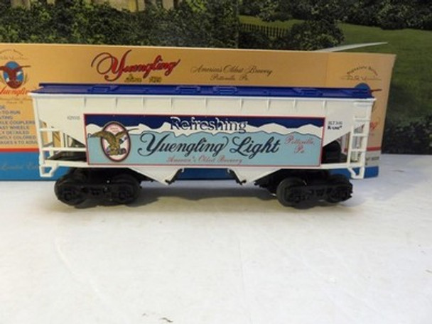 VINTAGE K-LINE TRAINS- K629105 YUENGLING LIGHT BEER HOPPER CAR- 0/027-NEW-B9