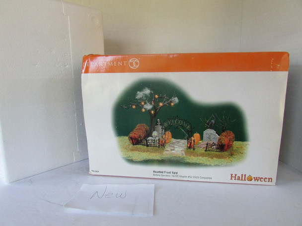 Dept 56 52924 Haunted Front Yard Halloween Accessory Lights Up New D3