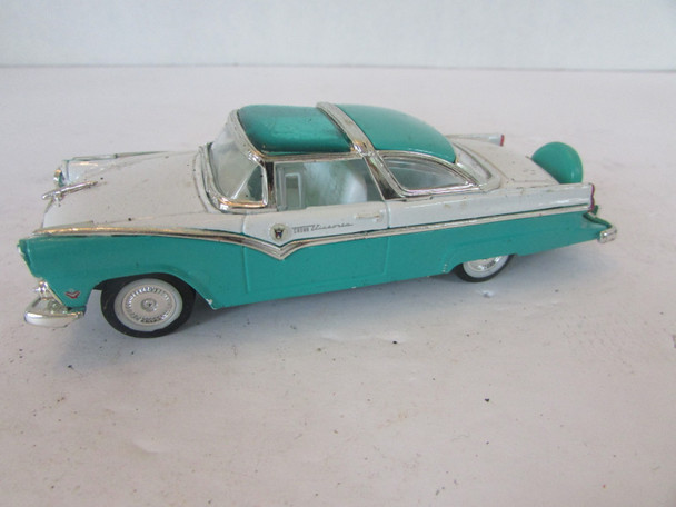 Road Signature 94202 Diecast Car 1955 Ford Fairlane Crown Victoria  1/43 Lot E1
