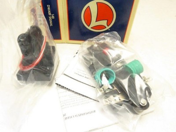 LIONEL TRAINS - 12883 OPERATING DWARF SIGNAL ACCESSORY- 0/027 BOXED -NEW- S31KK