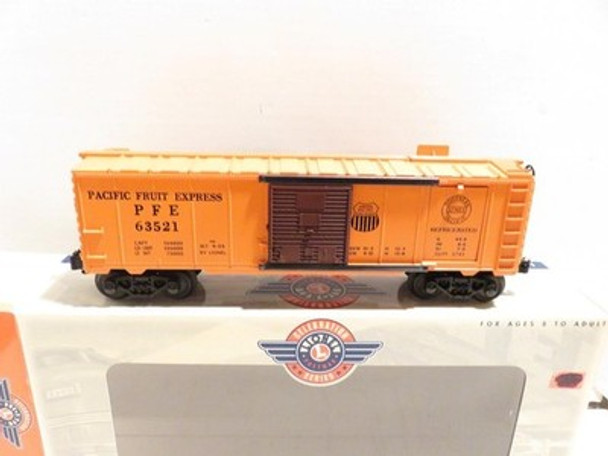 LIONEL TRAINS 26794 PWC #6352 PFE ICE CAR W/CUBES  D/C TRUCKS- 0/027- NEW - H1W LIONEL TRAINS 26794 PWC #6352 PFE ICE CAR W/CUBES  D/C TRUCKS- 0/027- NEW - H1W