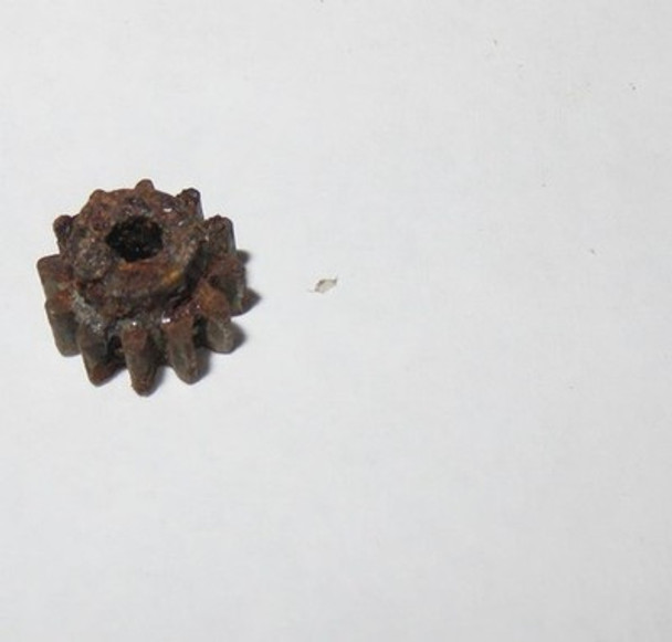 LIONEL PART - ORIGINAL POST-WAR GEAR- APPROX 1/4"- VG- S31PP