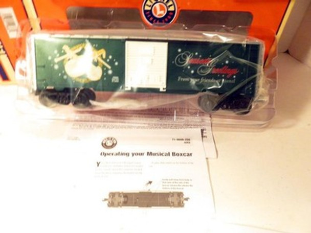 LIONEL 19888 CHRISTMAS MUSIC BOXCAR - 0/027- NEW -- BATTERY OPERATED- B25