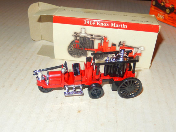 VINTAGE DIECAST- READERS DIGEST- 1914 KNOX-MARTIN- BOXED- NEW-  H8