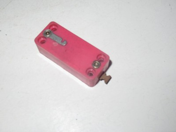 LIONEL PART - POST-WAR R-88 PINK TRANSFORMER CIRCUIT BREAKER- LN - M54|297396476572