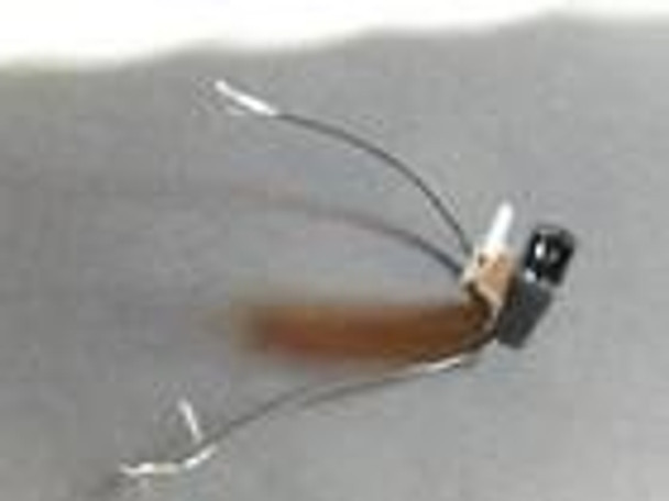 LIONEL PART - 9269-30- CLIP ON LIGHT SOCKET W/WIRE FOR CABOOSES-  NEW  -W46D|396728207189