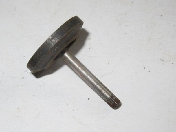 LIONEL PART ORIGINAL 3- 1 1/4" WIDE LOCO WHEELS W/AXLES- ONE GEARED- GOOD- SR134|357082721877