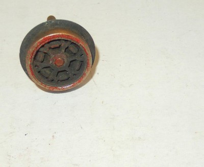 LIONEL PART - 2332-130-GG1 -END WHEEL - GEARED W/AXLE - ORIGINAL - SR52|297405186504