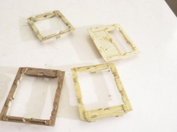 LIONEL PART- ASSORTED OPERATING MILK CAR DOOR FRAMES- MIXED - SR80|396757594285