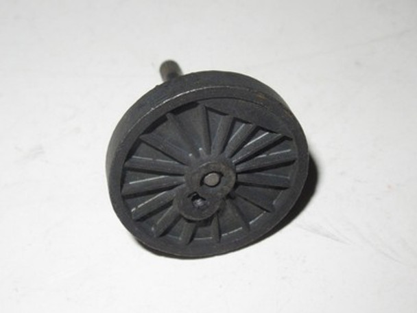 LIONEL PART STEAM BLIND GEARED WHEEL W/AXLE-  1 1/4" WIDE - ORIG.- SR116|396763515502