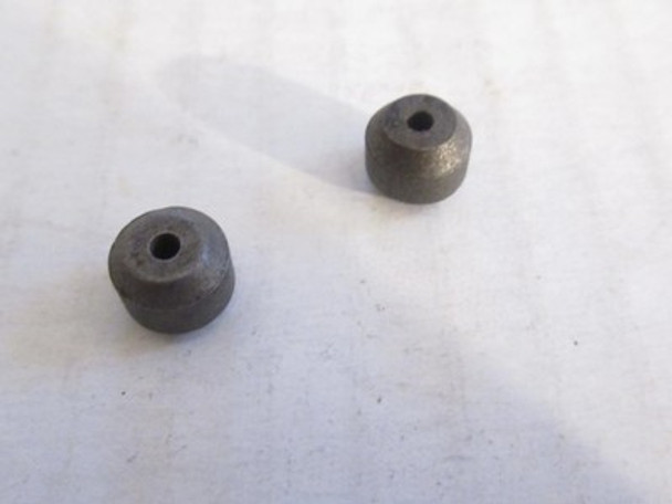 LIONEL PART - PAIR OF ROLLERS - 1/4" BEVELED ENDS W/HOLES- USED -  SR70F|396805714871