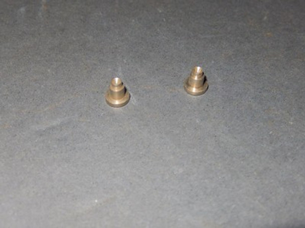 LIONEL PART -STEAM LOCO -1666E-14 - FRONT TRUCK STUD- NEW   - W46K|357219860804