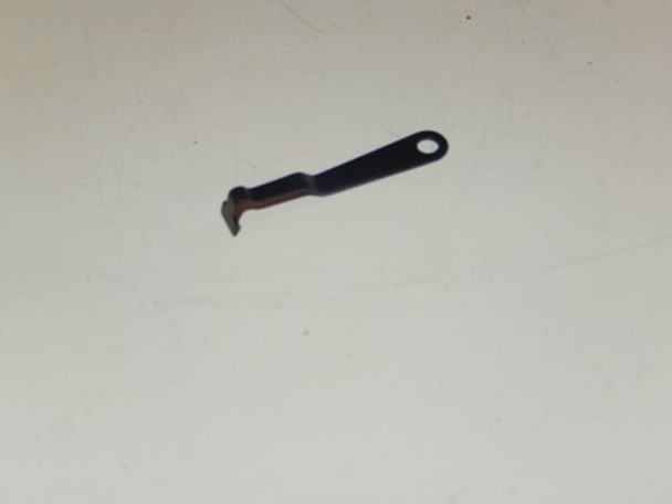 LIONEL PART -ORIGINAL SHUTTER LINK FOR 027 SWITCH CONTROLLER  - W46S|357220010408