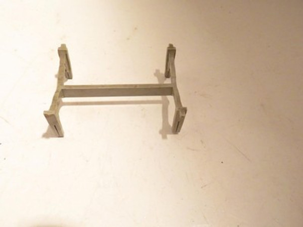 LIONEL POST-WAR ORIGINAL GREY FLAT CAR CRADLE- EXC. - SR8|297393645753