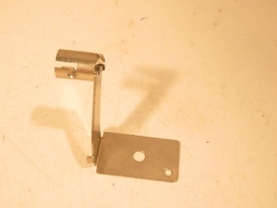 LIONEL TRAINS POST-WAR PART - ORIGINAL LIGHT BRACKET - NEW- SR160|357066916839