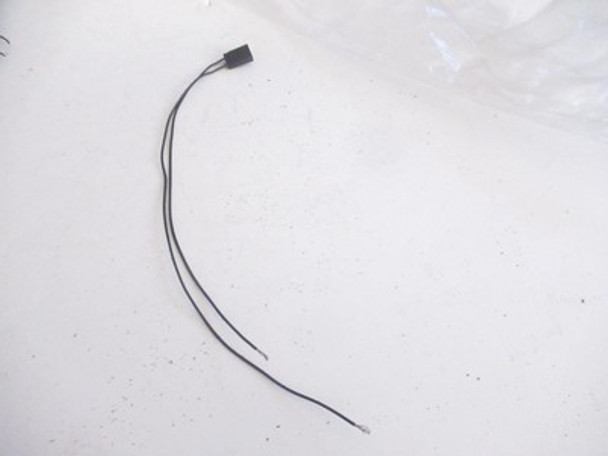 LIONEL PART  TWO WIRE THREE HOLE FEMALE WIRING TETHER- NEW-  M25E|357201414227