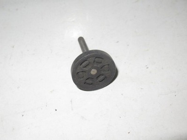 LIONEL PART - BLIND GEARED WHEEL W/DETAILING- 1" W/AXLE- ORIGINAL - EXC - SR105|396925278761