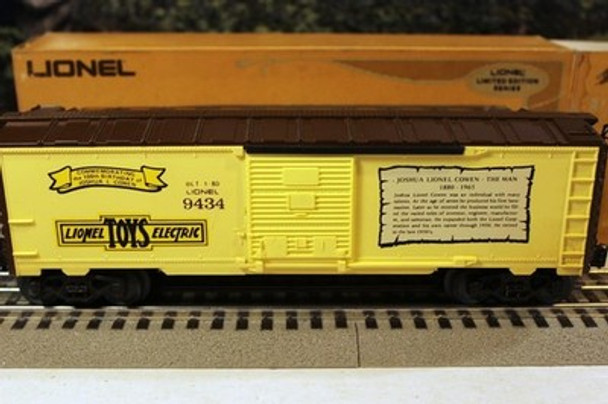LIONEL - 9434 JOSHUA COWEN BOXCAR-  'COWEN THE MAN' - 0/027- BOXED - W56|397055458811