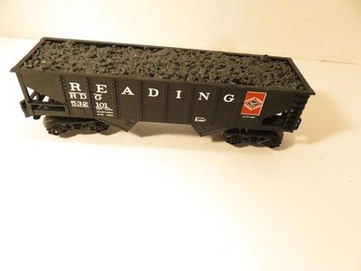 READING COAL HOPPER TRAIN CAR- 027- L/N - NO BOX - M49