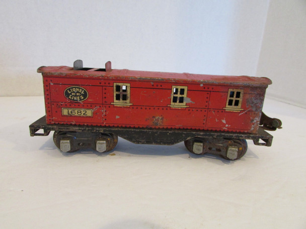 Lionel Lines  #1682 Tin Pre-War Red Caboose Missing Roof