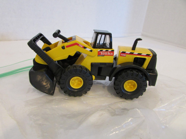Maisto 1998 Hasbro Tonka Mini 728 Truck Front Loader Yellow Plastic 5-1/4"L  H2