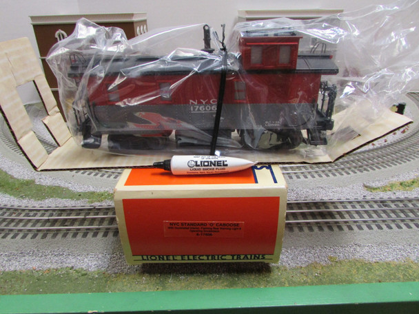 Lionel New York Central Standard O Caboose NIB B10
